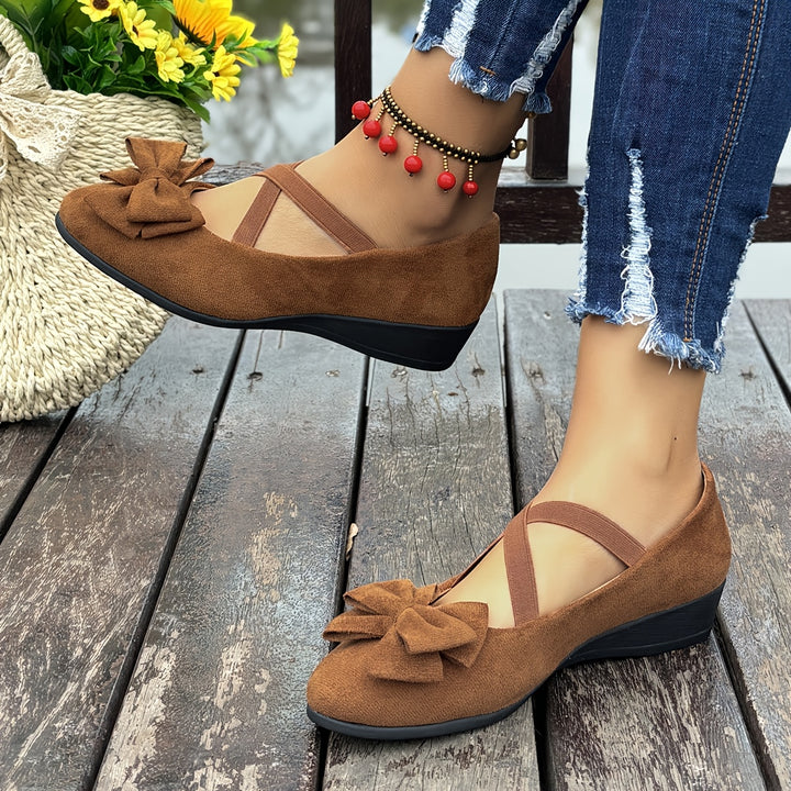 Women's Ballet Flats with Bow Detail