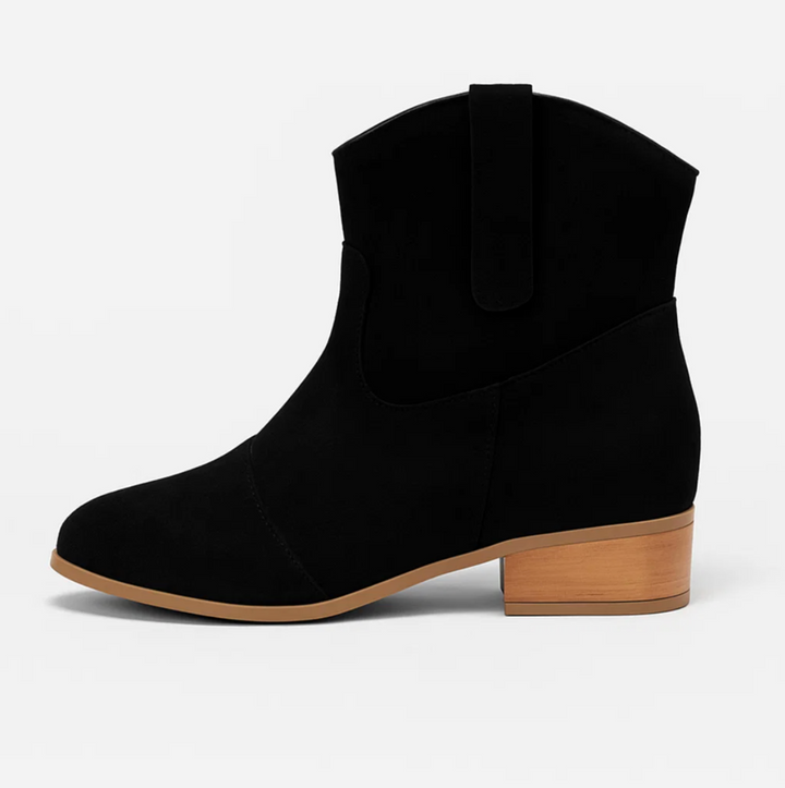 Block Heel Pointed Boots